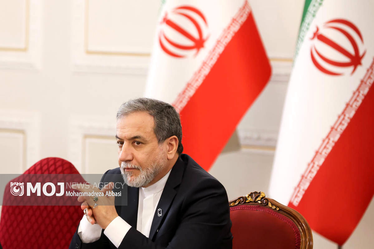 جلسه شورای عالی روابط خارجی با حضور وزیر امور خارجه و معاون اول رئیس‌جمهور