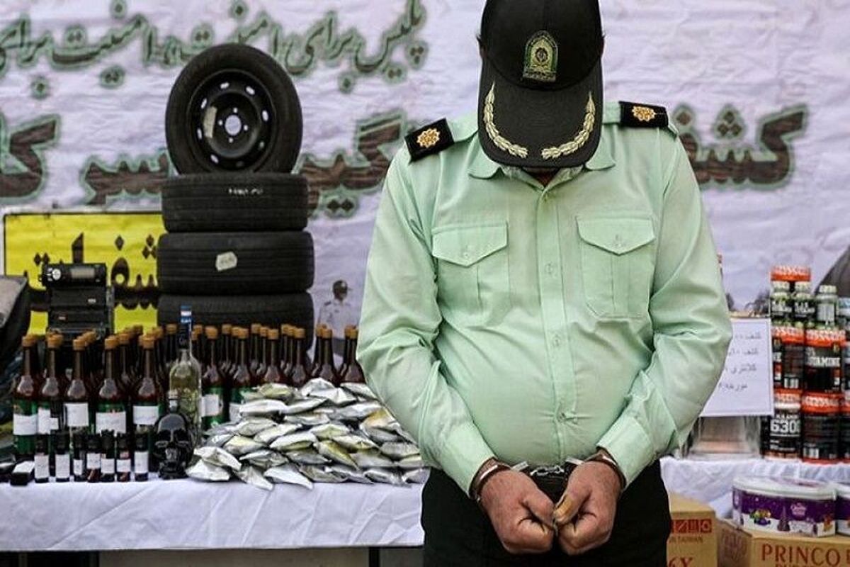 پلیس مامورنما