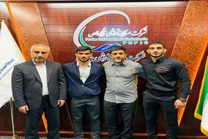 قهرمانان خوزستانی کشتی فرنگی جهان، در پتروشیمی بندرامام استخدام شدند