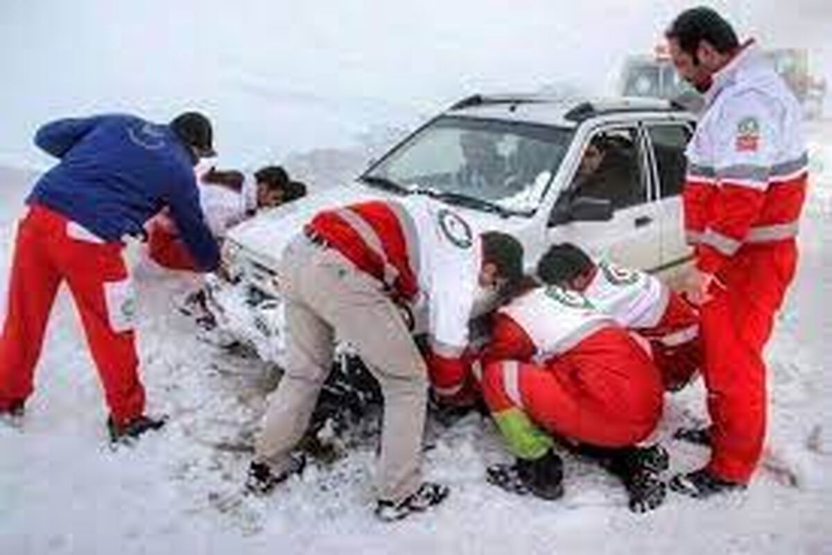 عکس هلال احمر