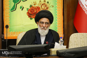 مجمع تشخیص مصلحت بازوی رهبری در سیاستگذاری است