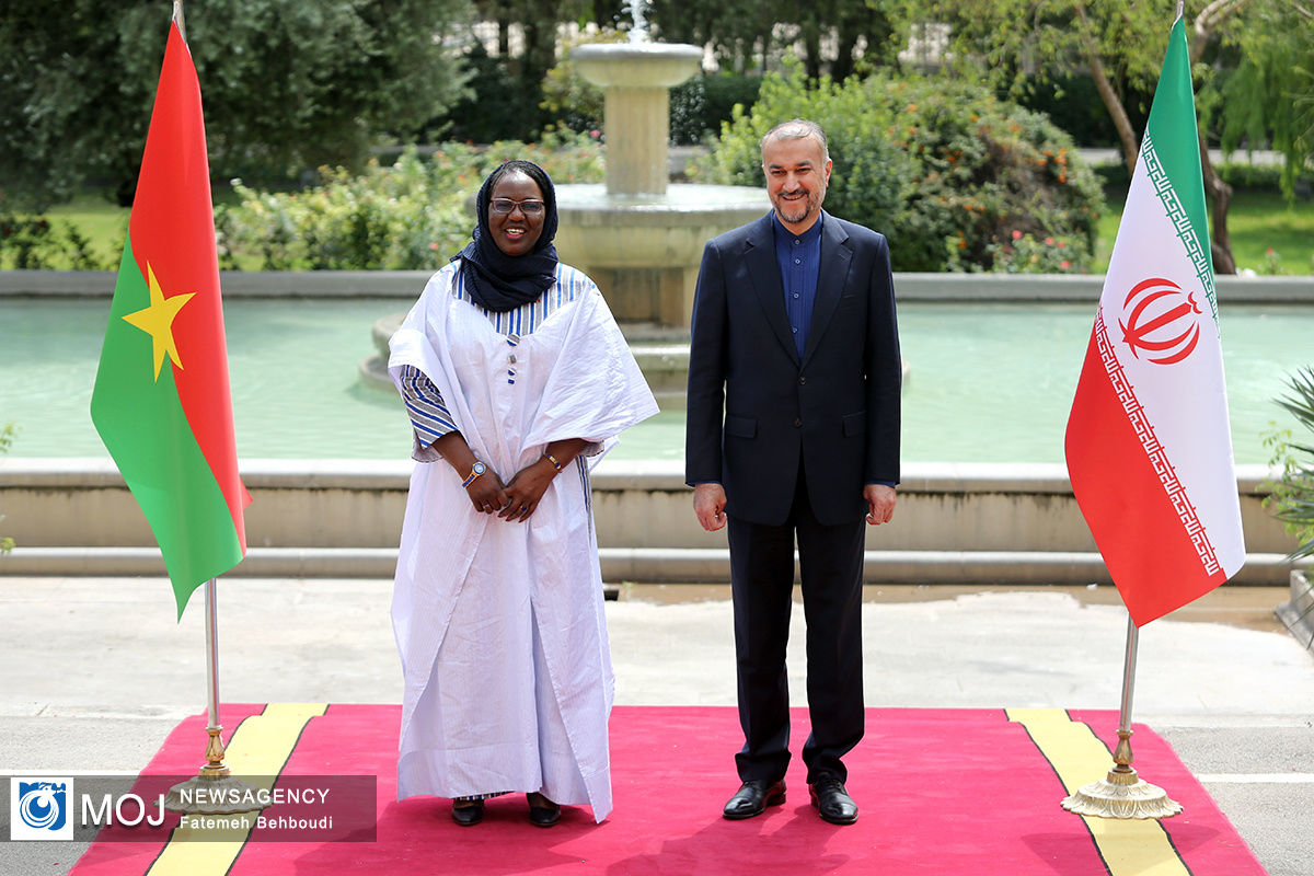 دیدار وزرای امور خارجه بورکینافاسو و ایران