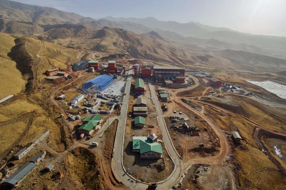 مجتمع طلای زرشوران