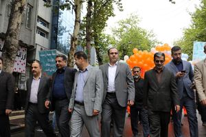 جشنواره تئاتر خیابانی شهروند لاهیجان با حرکت کاروان هنرمندان آغاز شد