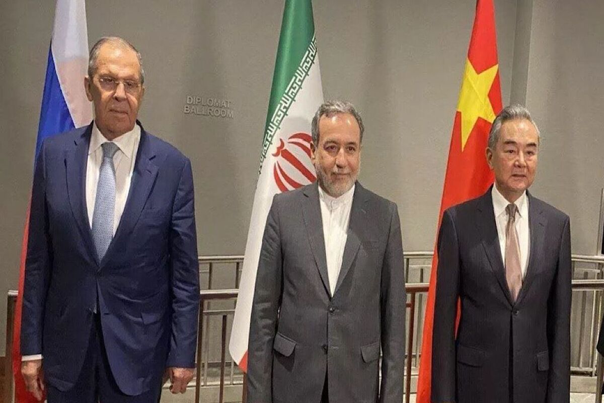 ایران  و روسیه و چین