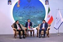 گفت‌وگوهای اقتصادی و مرزی معاون رئیس‌جمهور با استاندار اربیل اقلیم کردستان عراق