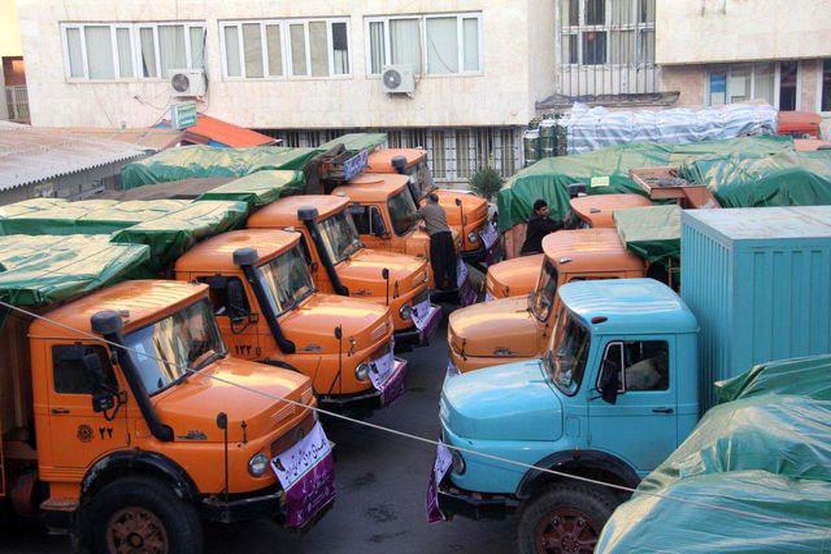 اصفهان- کمک به زلزله زدگان غرب