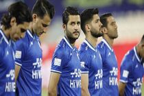 عارف غلامی بدون مصدومیت به المحرق بحرین می رسد