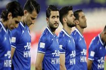 عارف غلامی بدون مصدومیت به المحرق بحرین می رسد