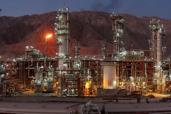 فازهای پارس جنوبی مورد اصابت پرتابه قرار گرفت