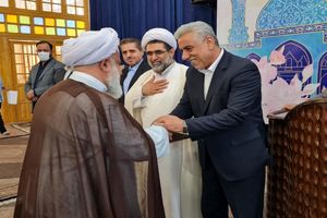 همایش تجلیل از برترین های بقاع متبرکه