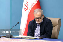 رئیس جمهور احکام انتصاب استانداران کرمانشاه و مازندران را امضا کرد