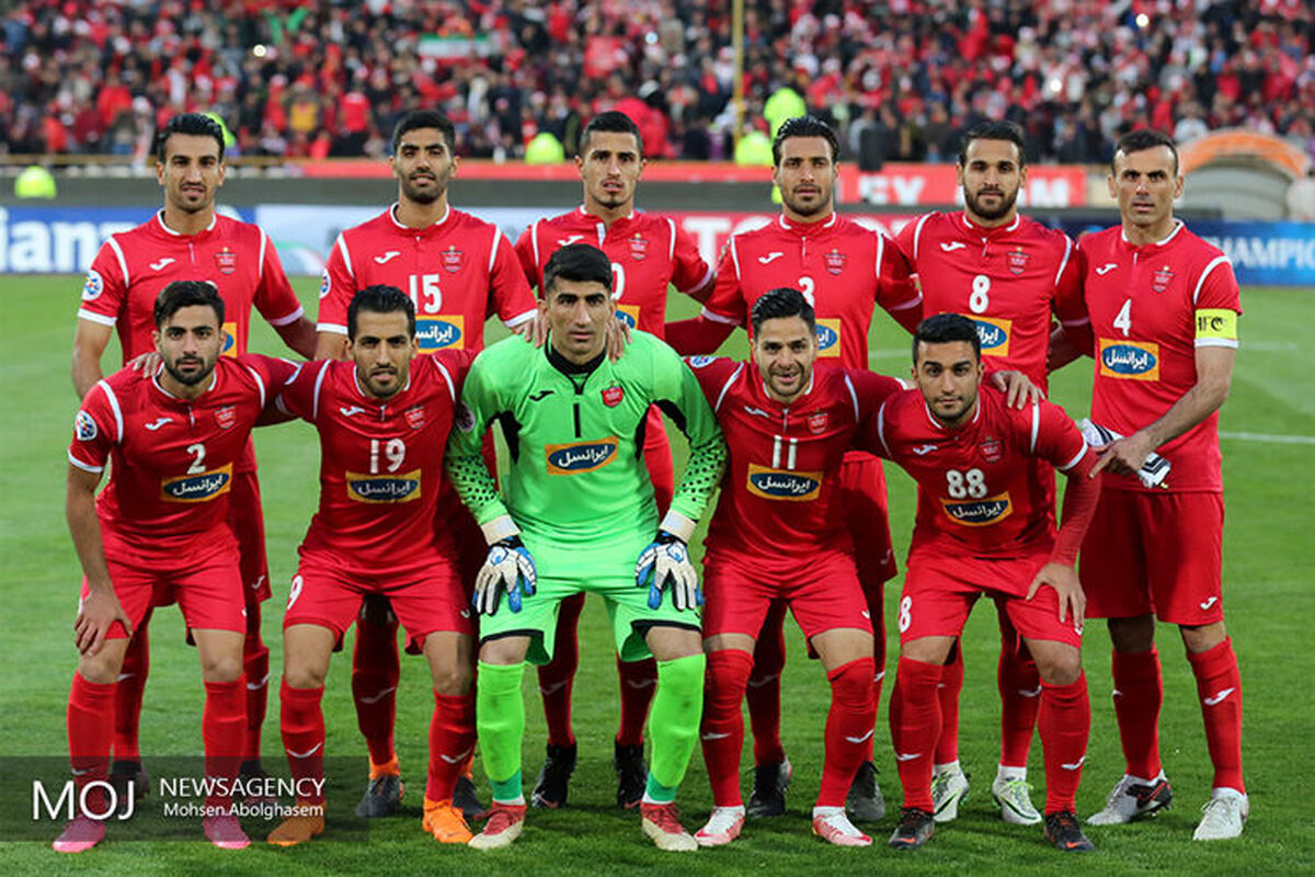 دیدار تیم های فوتبال پرسپولیس و سپیدرود رشت
