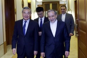 وزیر خارجه چین از مذاکرات ایران و آمریکا حمایت کرد