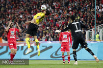 صدور رأی انضباطی مصاف پرسپولیس و سپاهان/ سیاوش یزدانی تا اطلاع ثانوی از همراهی تیمش محروم شد