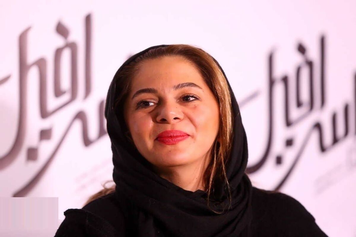 مستانه مهاجر