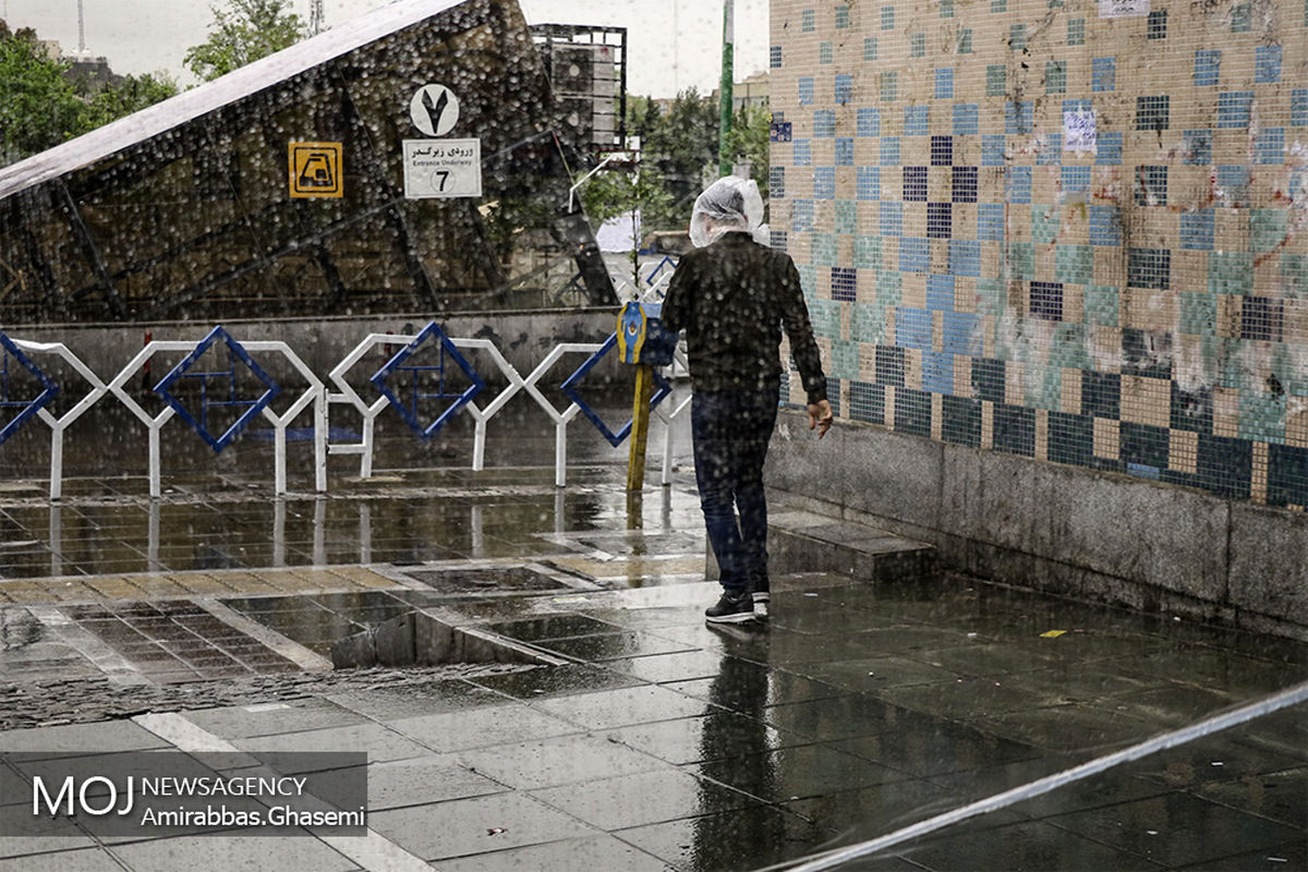 بارش باران بهاری در تهران