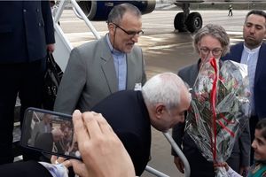 ظریف وارد استکهلم شد