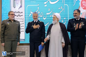 هشتمین همایش اندیشه و قلم ارتش