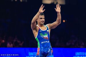 احمد محمدنژادجوان اولین طلای ایران را ضرب کرد