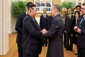 مدودف پیام تبریک پوتین را به رهبر کره شمالی رساند