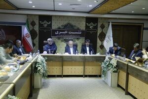 در انتقاد از دولت منافع ملی در نظر گرفته شود