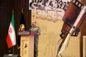 سردار شهید حاج‌قاسم سلیمانی راه مقاومت را به جبهه مقاومت اسلامی نشان داد