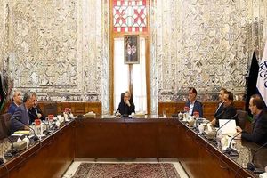 باید سازوکار جدیدی برای برخی سیاست‌ های نظام قانون گذاری اتخاذ شود