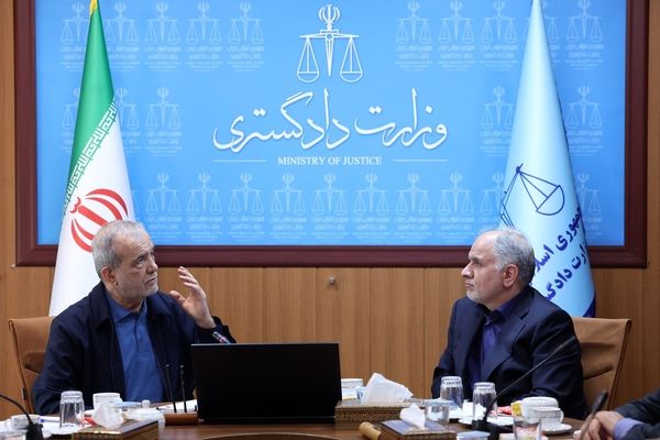 مسیر دیپلماتیک باید برای کاهش تنش‌ها بکار گرفته شود