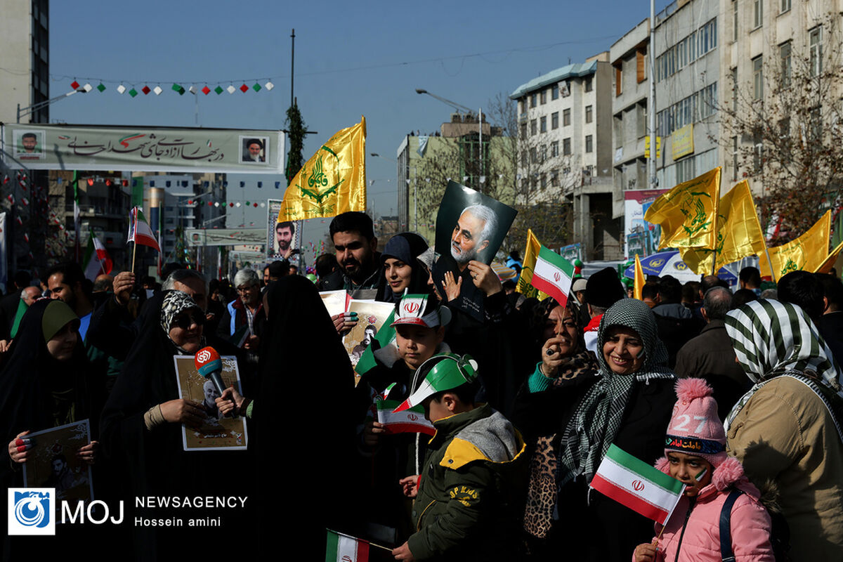 راهپیمایی ۲۲ بهمن در تهران