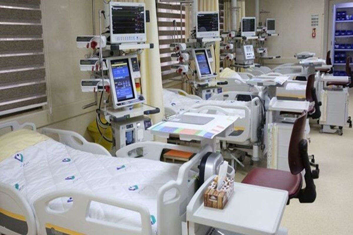 تخت ICU 