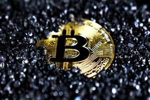 معرفی خالق بیت کوین / ساتوشی چیست؟