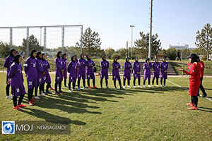 به تمامی باشگاه‌های لیگ برتر فوتبال امتیاز تیم بانوان واگذار می‌شود