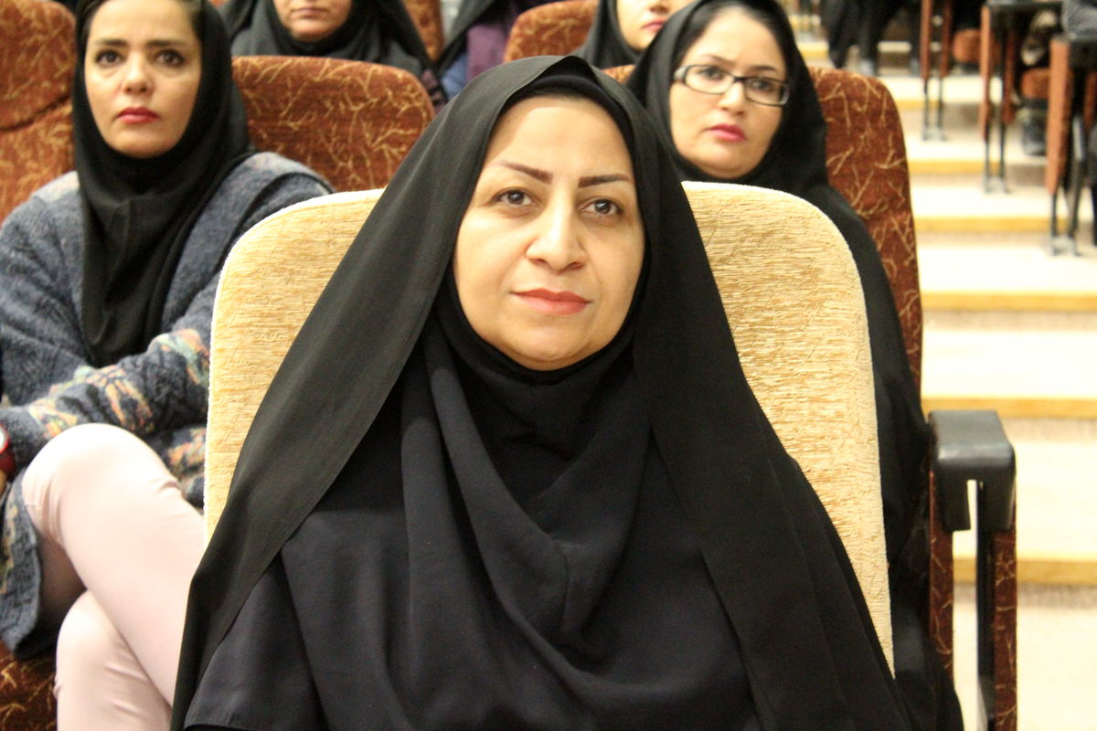 مدیرکل امور بانوان استانداری کهگیلویه و بویراحمد (2)