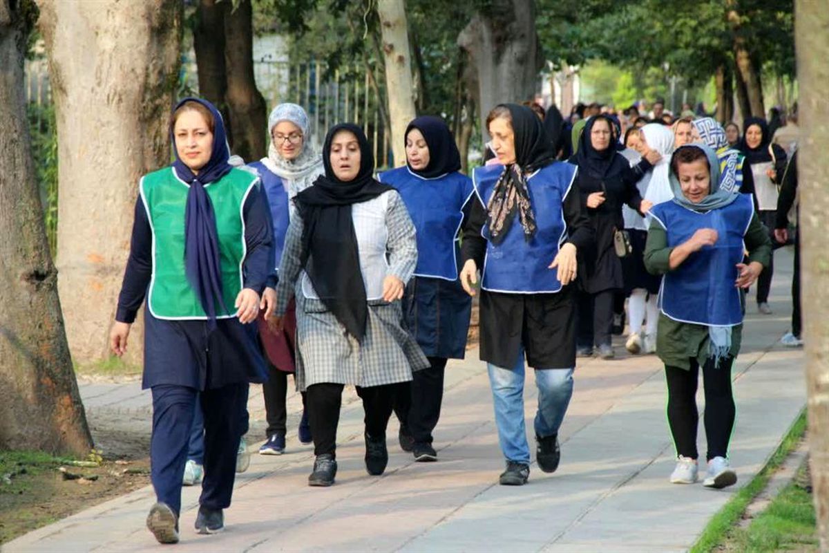 همایش پیاده روی بانوان +ادارات شهرستان رشت