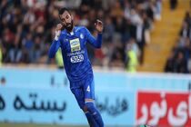 روزبه چشمی رکوردار ۲۰۰ بازی با پیراهن استقلال شد