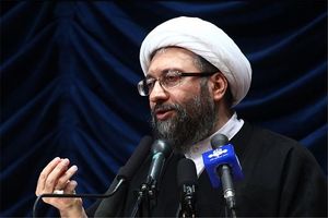 پخش گفت و گوی زنده آیت الله لاریجانی از شبکه یک سیما