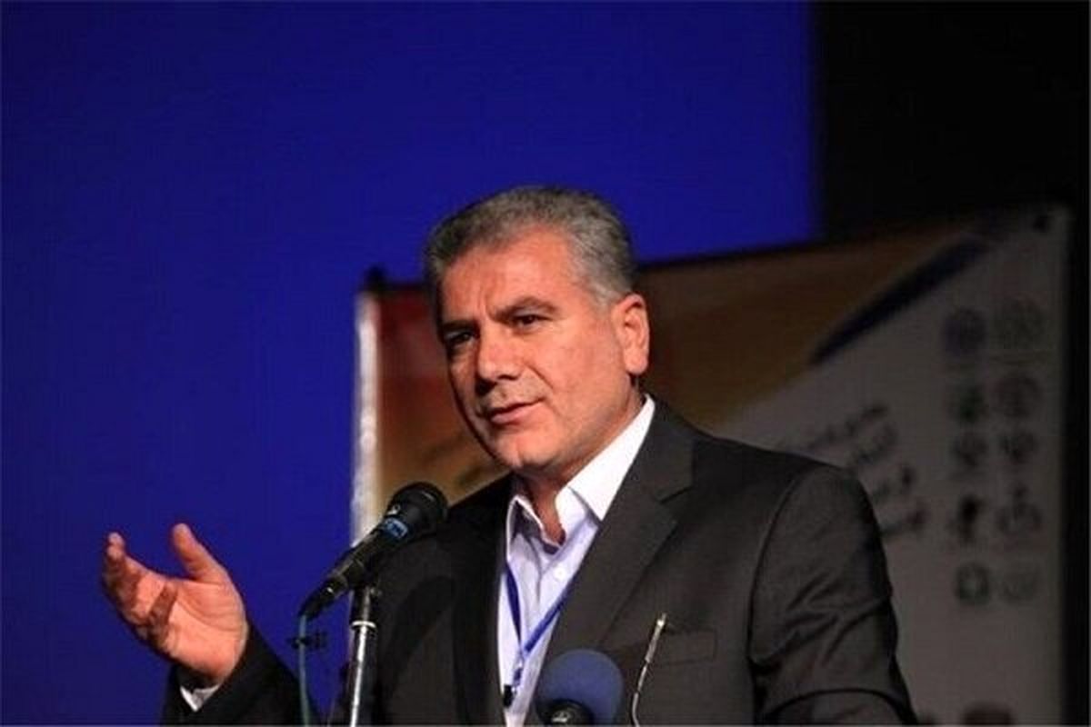 حسین خانلری 