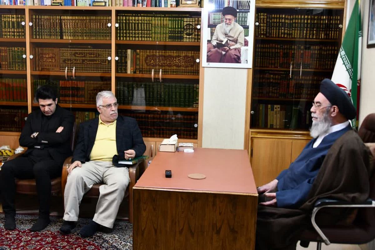 امام جمعه اصفهان2