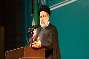 سردار حاج قاسم سلیمانی افتخار کرمان، ایران و جهان اسلام است