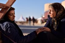 مراسم افتتاح فیلم سینمایی یک کامیون غروب در موزه سینما