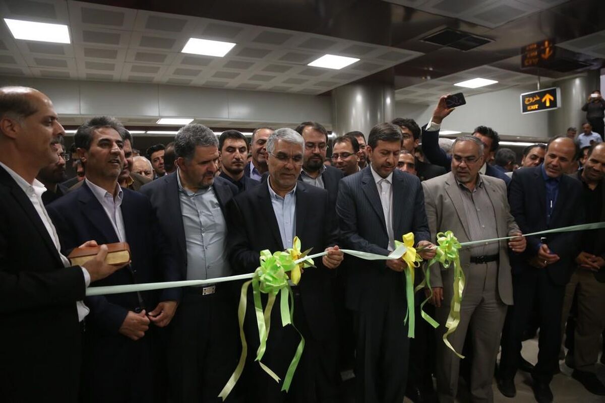 با حضور استاندار فارس و معاون عمرانی وزارت کشور؛ ۲ ایستگاه قطار شهری شیراز به بهره برداری رسید