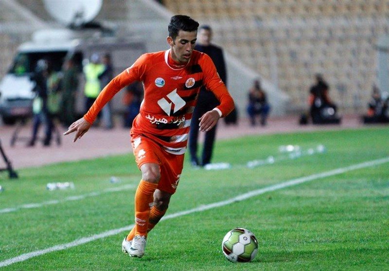 توافق آرش رضاوند با مسئولان استقلال