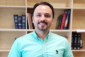 مجری شبکه سلامت بر اثر ابتلا به کرونا درگذشت
