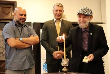 آیین شب‌چراغ نمایش «میراث»؛/ادای احترام اسماعیل خلج به بهرام بیضایی