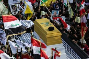 هزاران تن در تشییع پیکر نمادین سید حسن نصرالله در بغداد مشارکت کردند