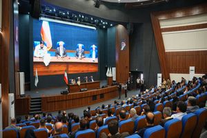 حکمرانی شیراز باید بر پایه مهرورزی و محبت استوار شود