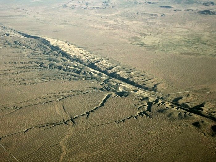 گسل چگونه به وجود می آید؟/گسل های اصلی ایران را بشناسیم