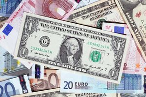 قیمت ارز در بازار آزاد تهران 4 آذر1401/ قیمت دلار مشخص شد
