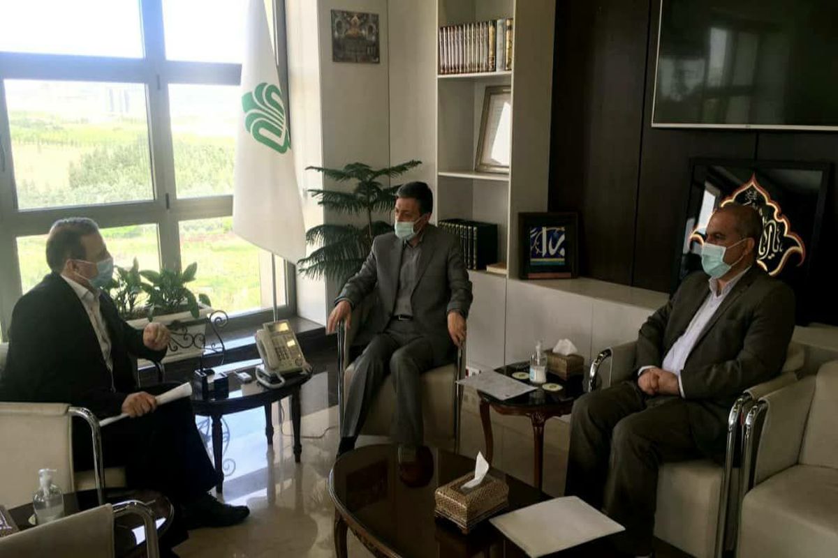 استاندار ایلام در دیدار بنیاد مستعضفان